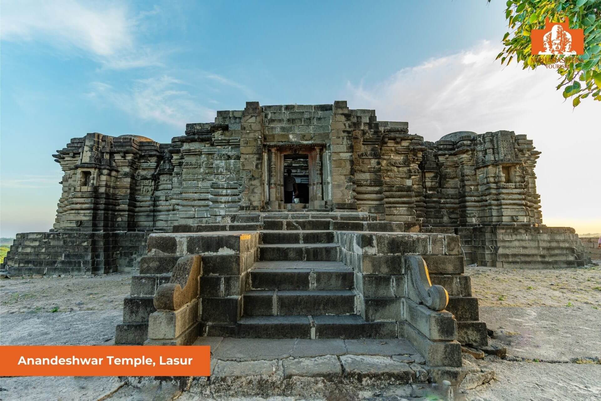 Anandeshwar Temple, Lasur 2